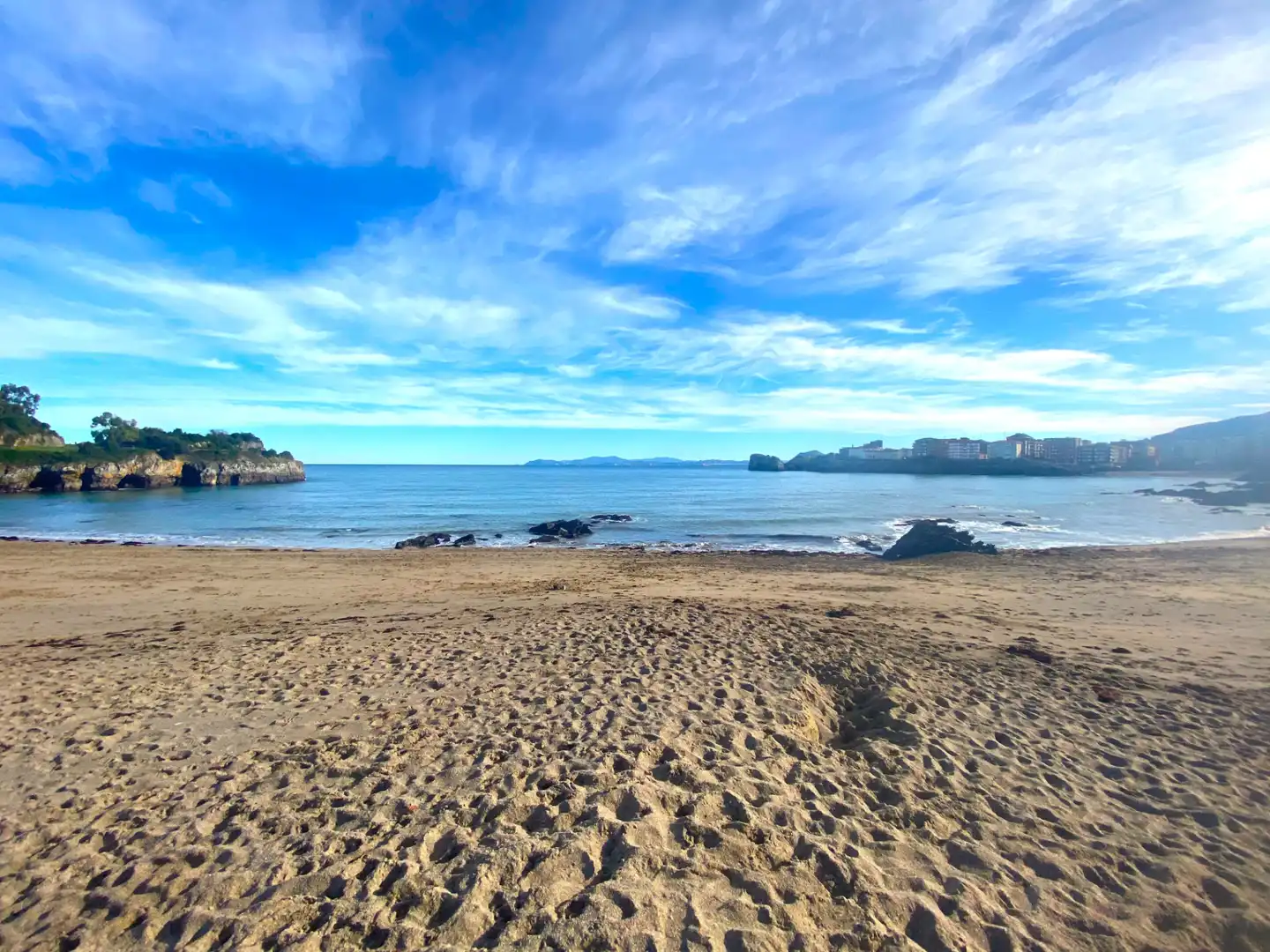 Vista exterior de Planta baja en venta en Castro-Urdiales con Calefacción, Jardín privado y Parquet