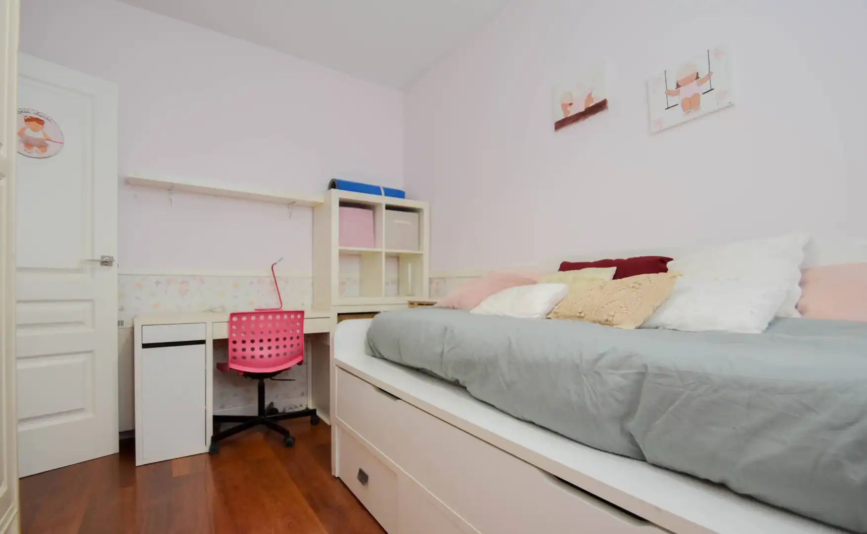 Habitación de Ático en venta en Cármenes - Ríos