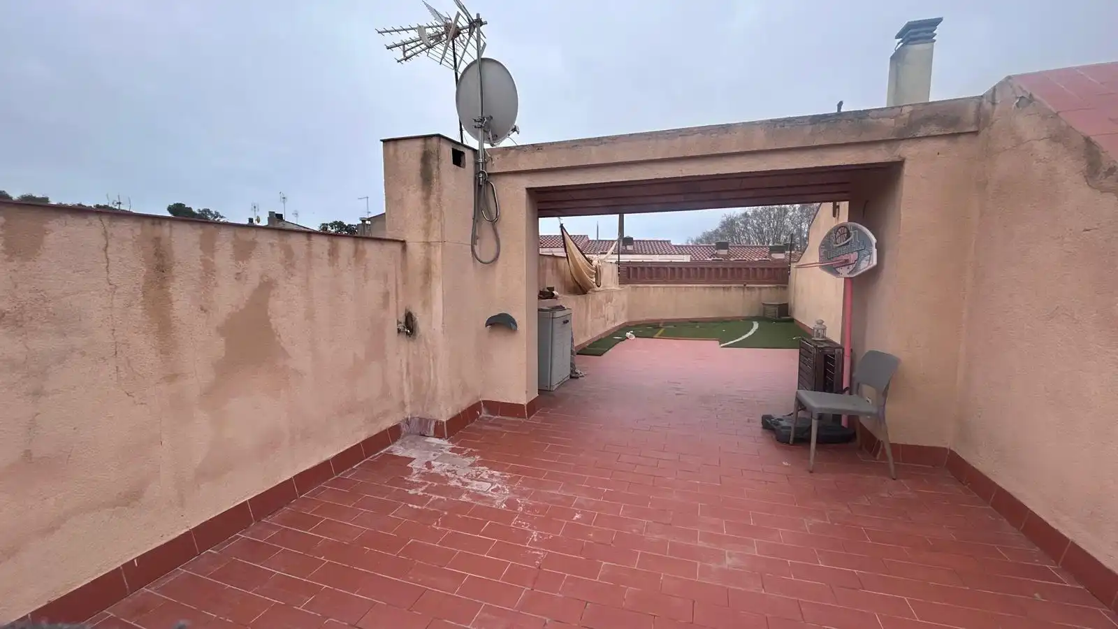 Terrassa de Casa o xalet en venda en Santa Coloma de Cervelló amb Terrassa i Balcó