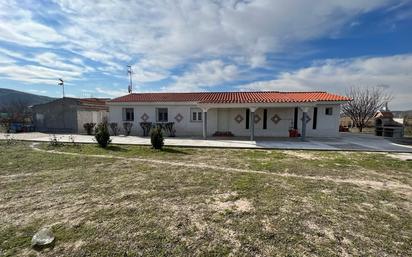 Vista exterior de Finca rústica en venda en Chinchón amb Calefacció, Rentadora i TV