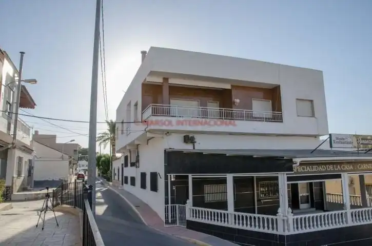 Vista exterior de Apartament en venda en Orihuela amb Terrassa, Moblat i Balcó