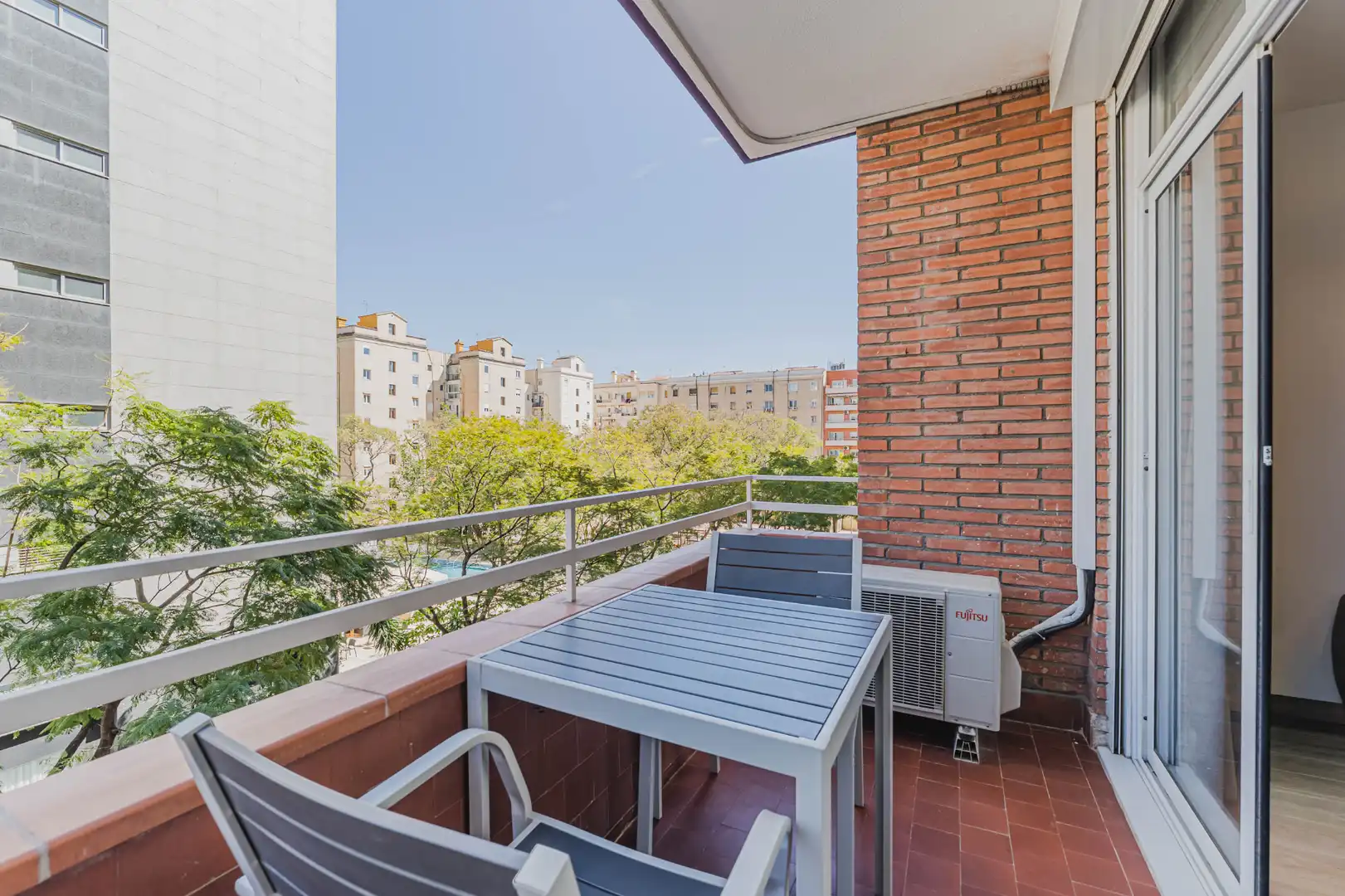 Terrasse von Wohnung zum Verkauf in Barcelona mit Klimaanlage, Heizung und Parkett