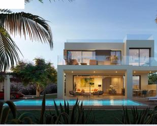 Exterior view of House or chalet for sale in Estepona  with Air Conditioner, Heating and Private garden