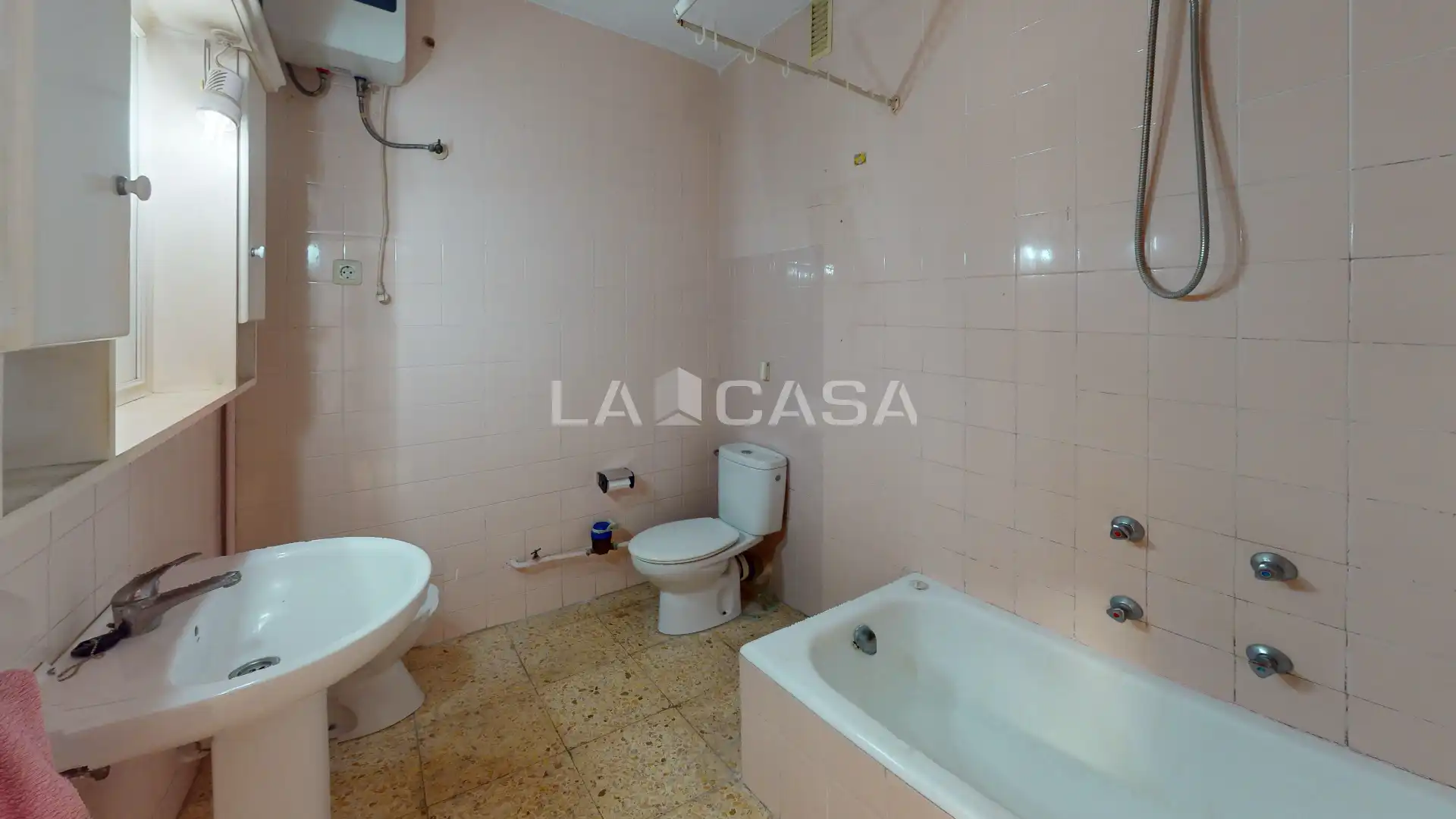 Piso en venta en Valencia con Aire acondicionado y Balcón