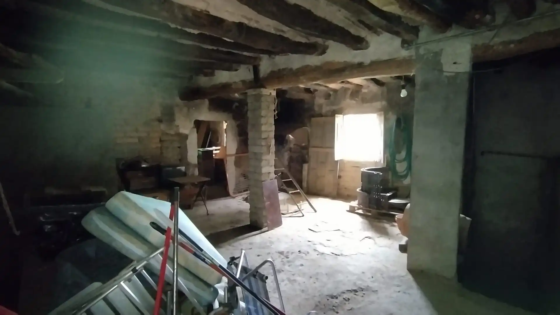 Finca rústica en venta en Colungo con Jardín privado, Terraza y Trastero