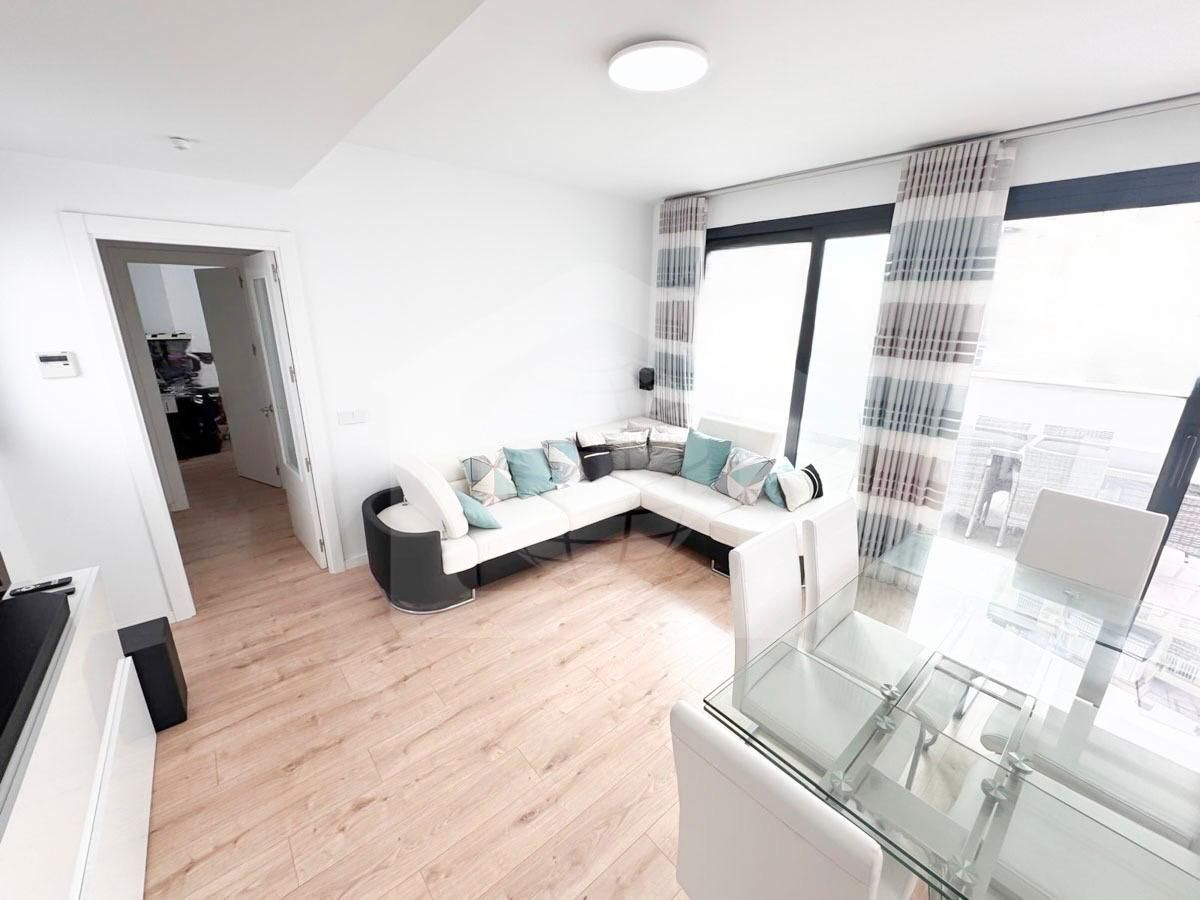 Living room of Flat for sale in Málaga Capital  with Air Conditioner, Terrace and Storage room