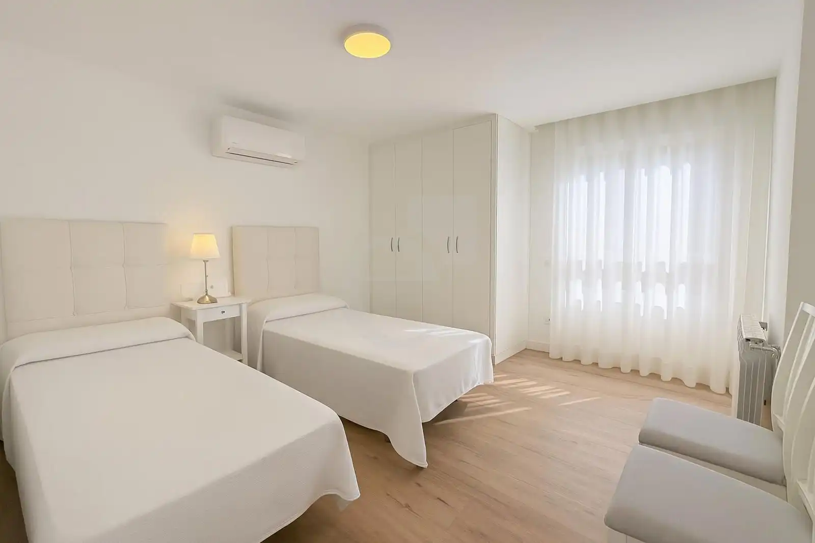 Habitación de Piso en venta en Valencia con Aire acondicionado y Calefacción