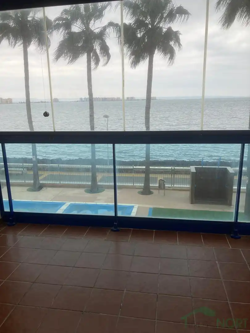 Terrassa de Pis en venda en La Manga del Mar Menor amb Aire condicionat, Calefacció i Terrassa