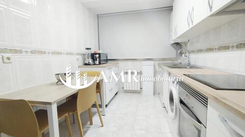 Foto 5 de Piso en venta en Almendrales,  Madrid Capital