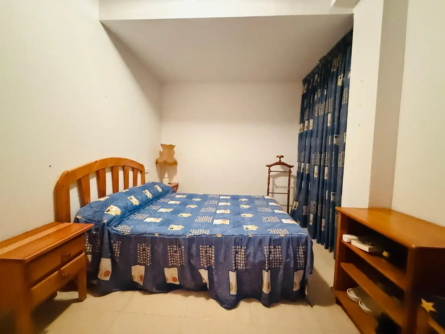 Bedroom of Flat for sale in Torrevieja  with Furnished