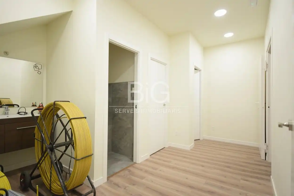 Office space with lift to rent in Pla d'en Boet, imagen 12