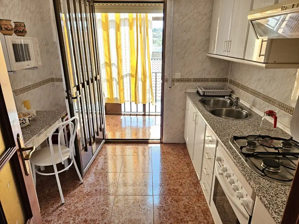 Kitchen of Flat for sale in Navas del Madroño  with Storage room, Furnished and Balcony