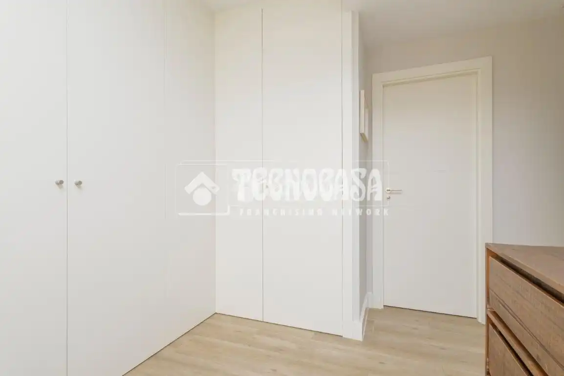Habitación de Piso en venta en Tres Cantos con Aire acondicionado, Trastero y Balcón