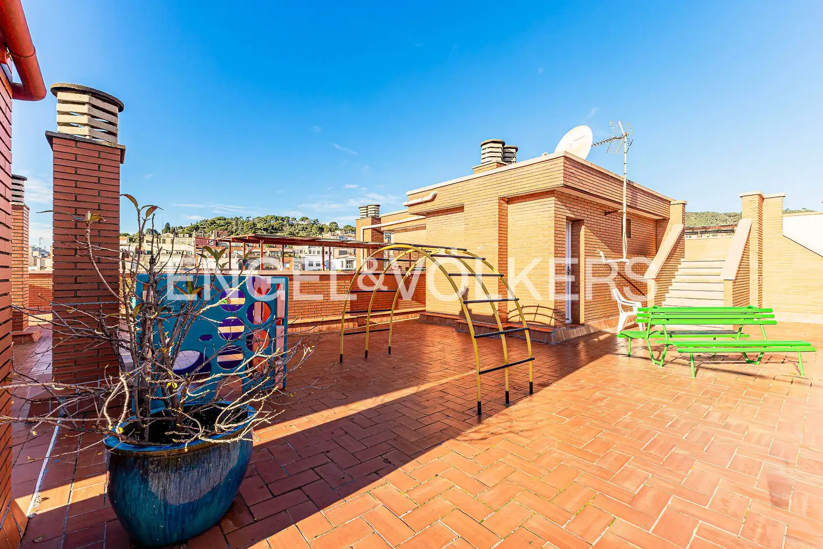 Terraza de Piso en venta en Barcelona con Calefacción, Piscina y Balcón