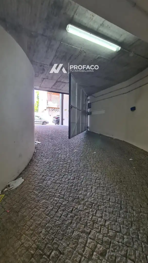 Aparcament amb ascensor en venda a Curros Enriquez, imagen 4