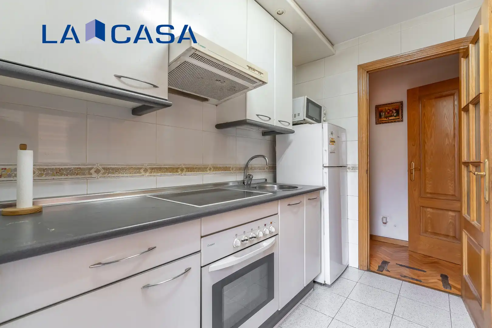 Cocina de Piso en venta en Madrid con Calefacción y Balcón
