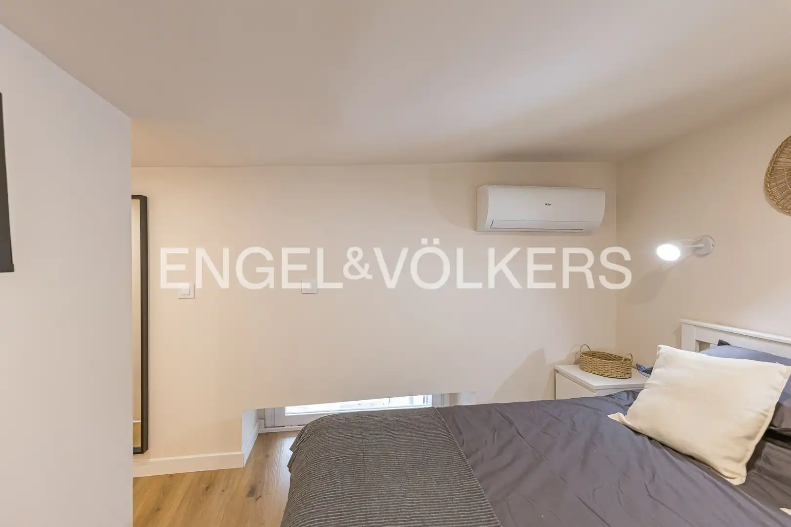 Habitación de Piso de alquiler en Madrid con Calefacción y Balcón