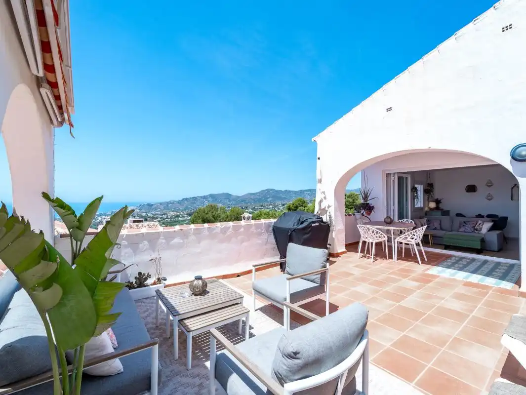 Terrasse von Dachboden zum Verkauf in Nerja mit Klimaanlage, Heizung und Terrasse