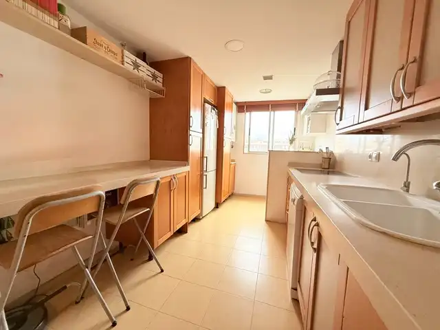 Cocina de Piso en venta en Castellón de la Plana / Castelló de la Plana con Calefacción y Trastero