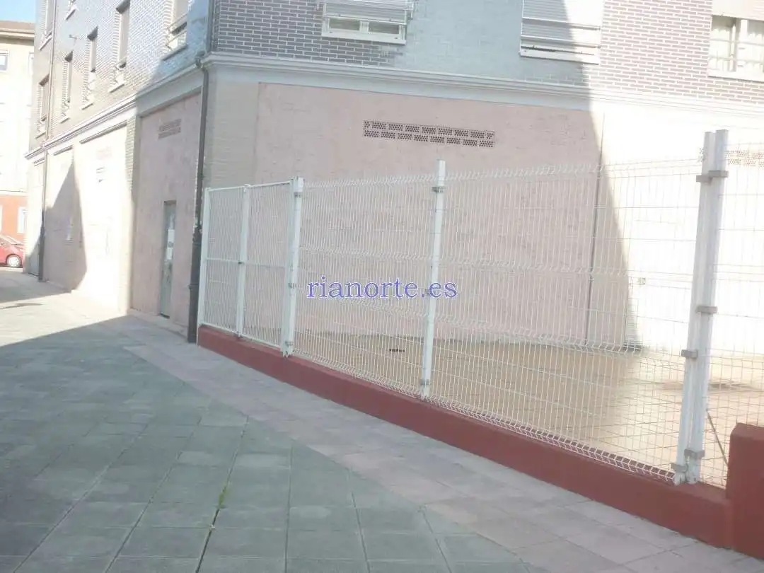 Business premises for sale in La Felguera, imagen 3