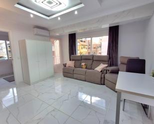 Living room of Flat to rent in Torrevieja  with Air Conditioner, Terrace and Balcony