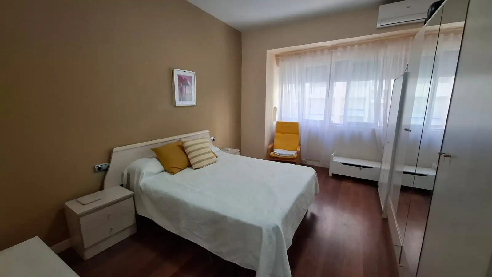 Bedroom of Flat for sale in Motril  with Air Conditioner, Terrace and Furnished