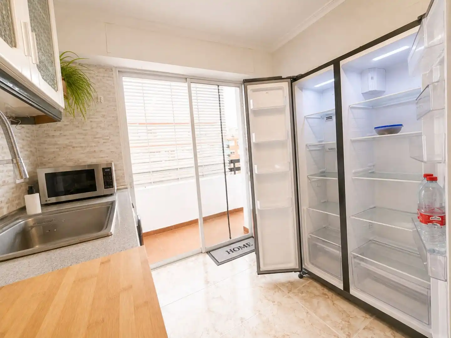Kitchen of Flat for share in Meliana, Valencia