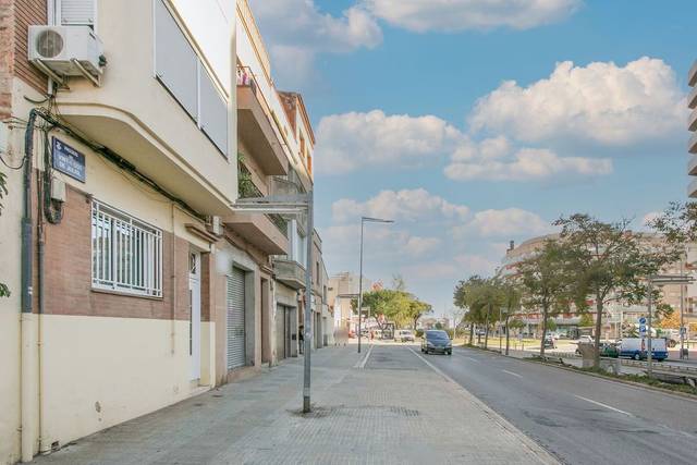 Local comercial en Venta en Barri del Centre