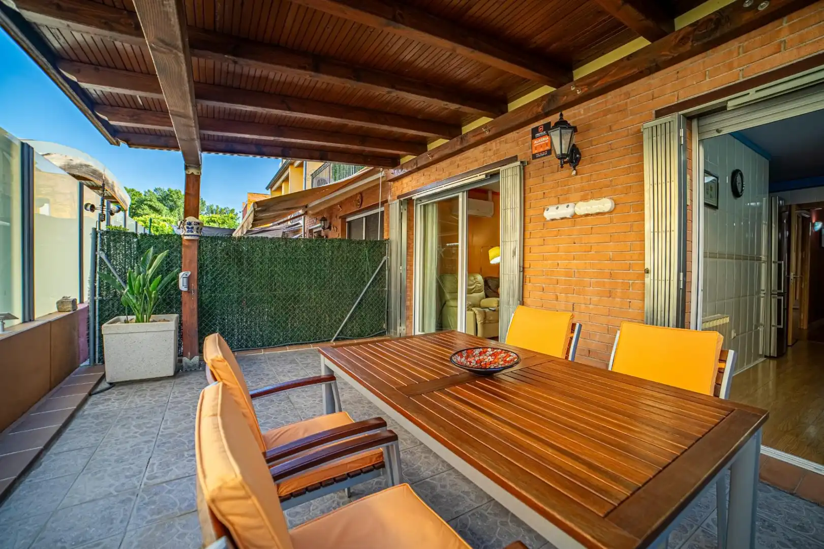 Terraza de Casa adosada en venta en Girona con Terraza y Alarma