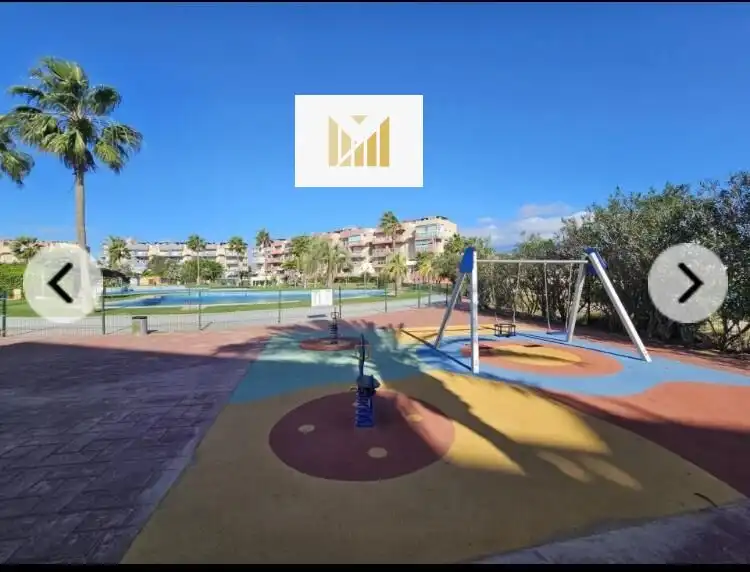 Flat with pool for sale in Almerimar