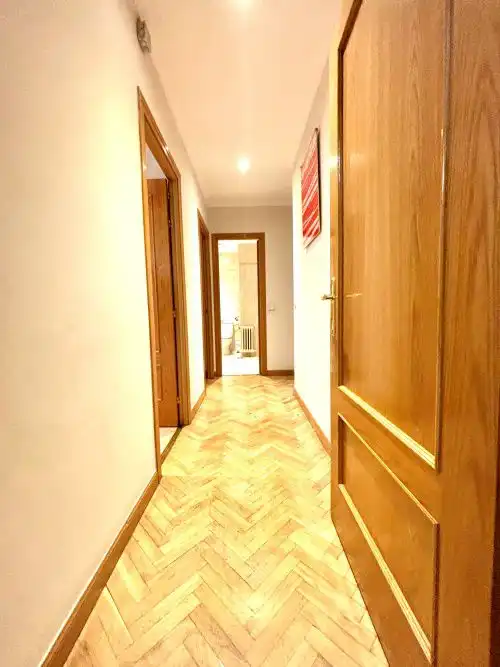 Flat for rent in Madrid  with Air Conditioner, Heating and Parquet flooring