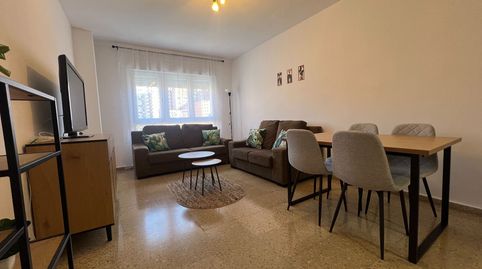 Foto 2 de Piso de alquiler en Valdepasillas - La Paz - Huerta Rosales, Badajoz Capital