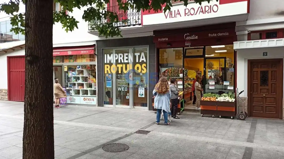 Locale commerciale in affitto a Lasarte-Oria, imagen 3