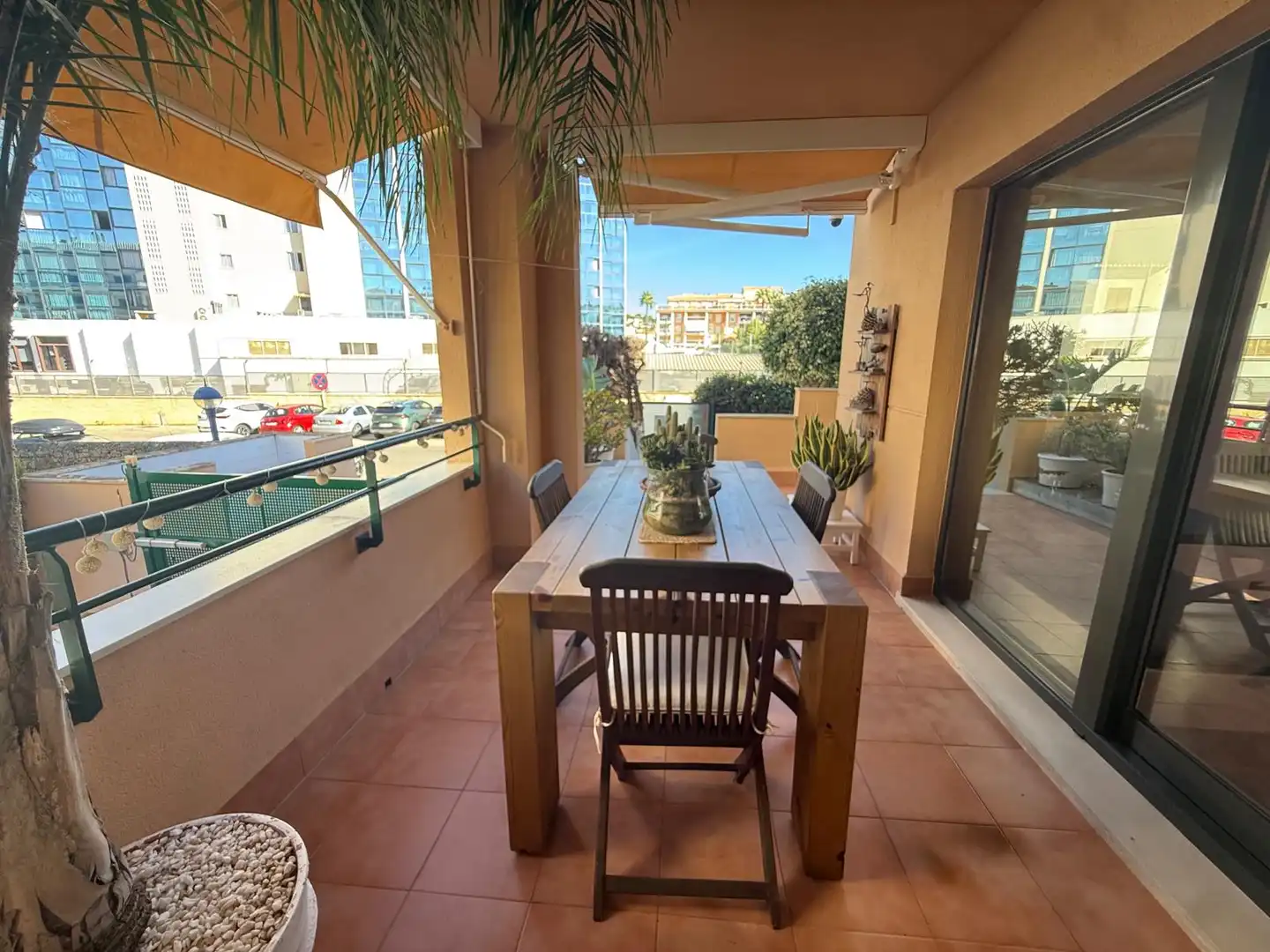 Terrassa de Apartament en venda en Dénia amb Aire condicionat, Calefacció i Jardí privat