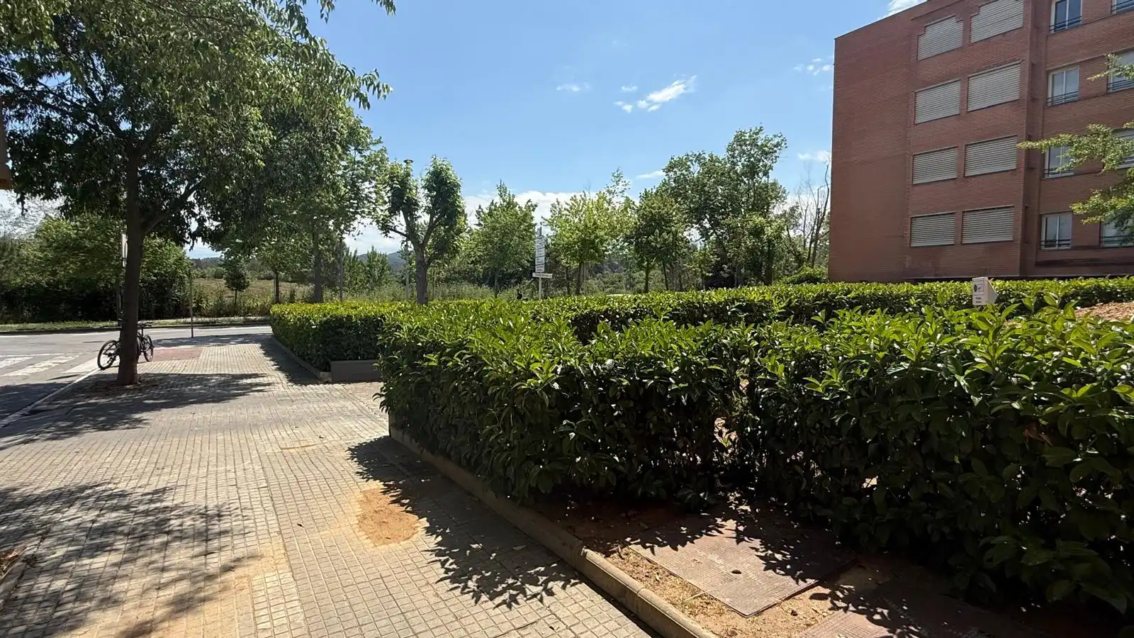 Vista exterior de Apartament en venda en Sant Cugat del Vallès amb Jardí privat, Terrassa i Traster