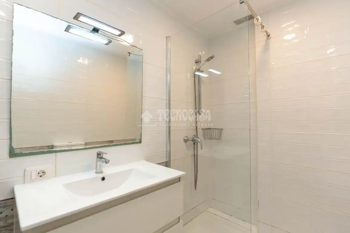 Bathroom of Flat for sale in Adeje