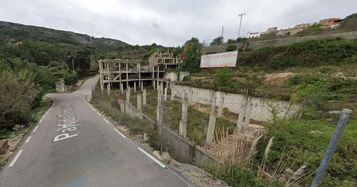 Buildings for sale in La Vall de Laguar