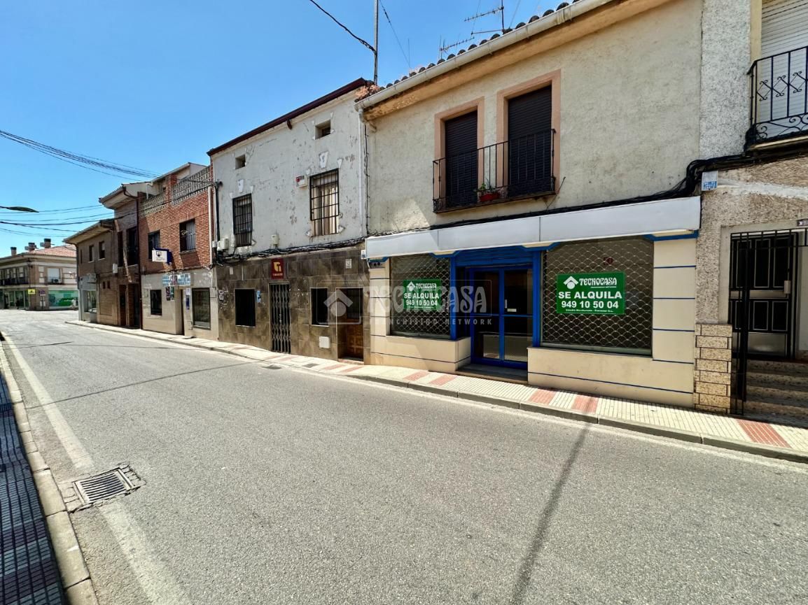 Vista exterior de Local de lloguer en Marchamalo