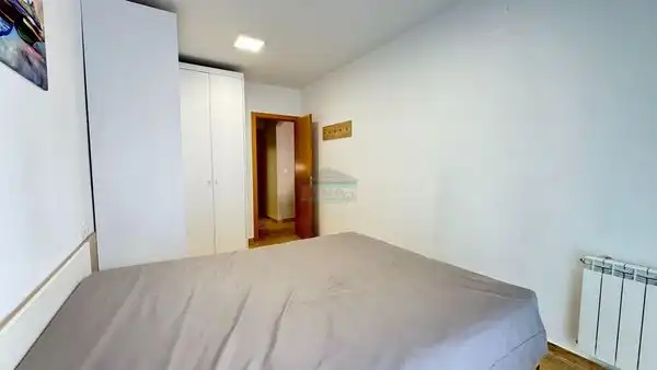Bedroom of Flat for rent in Armilla  with Air Conditioner, Furnished and Oven
