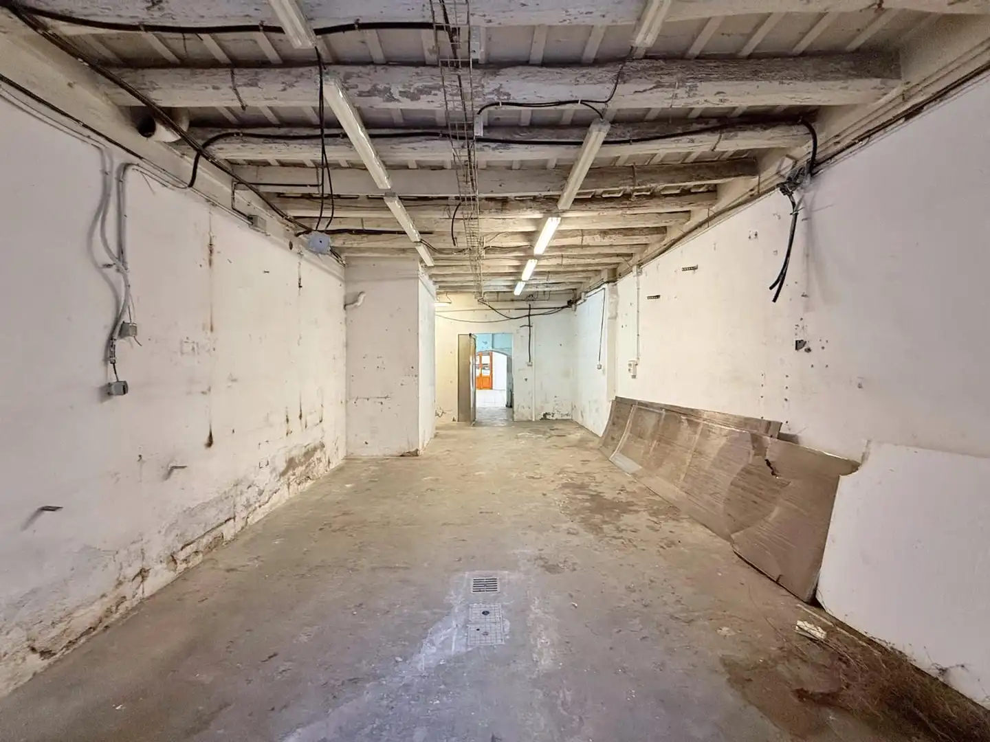 Local comercial en venda a Centre Vila, imagen 13
