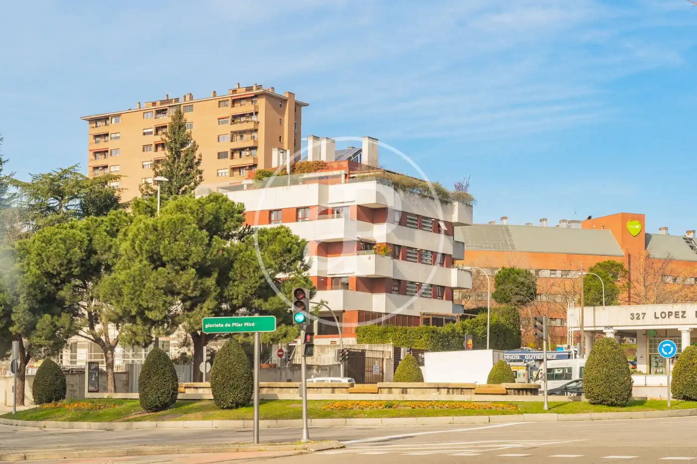 Vista exterior de Residencial en venda en Madrid