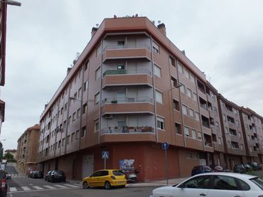 Apartament amb balcó en venda a TRES DE ABRIL