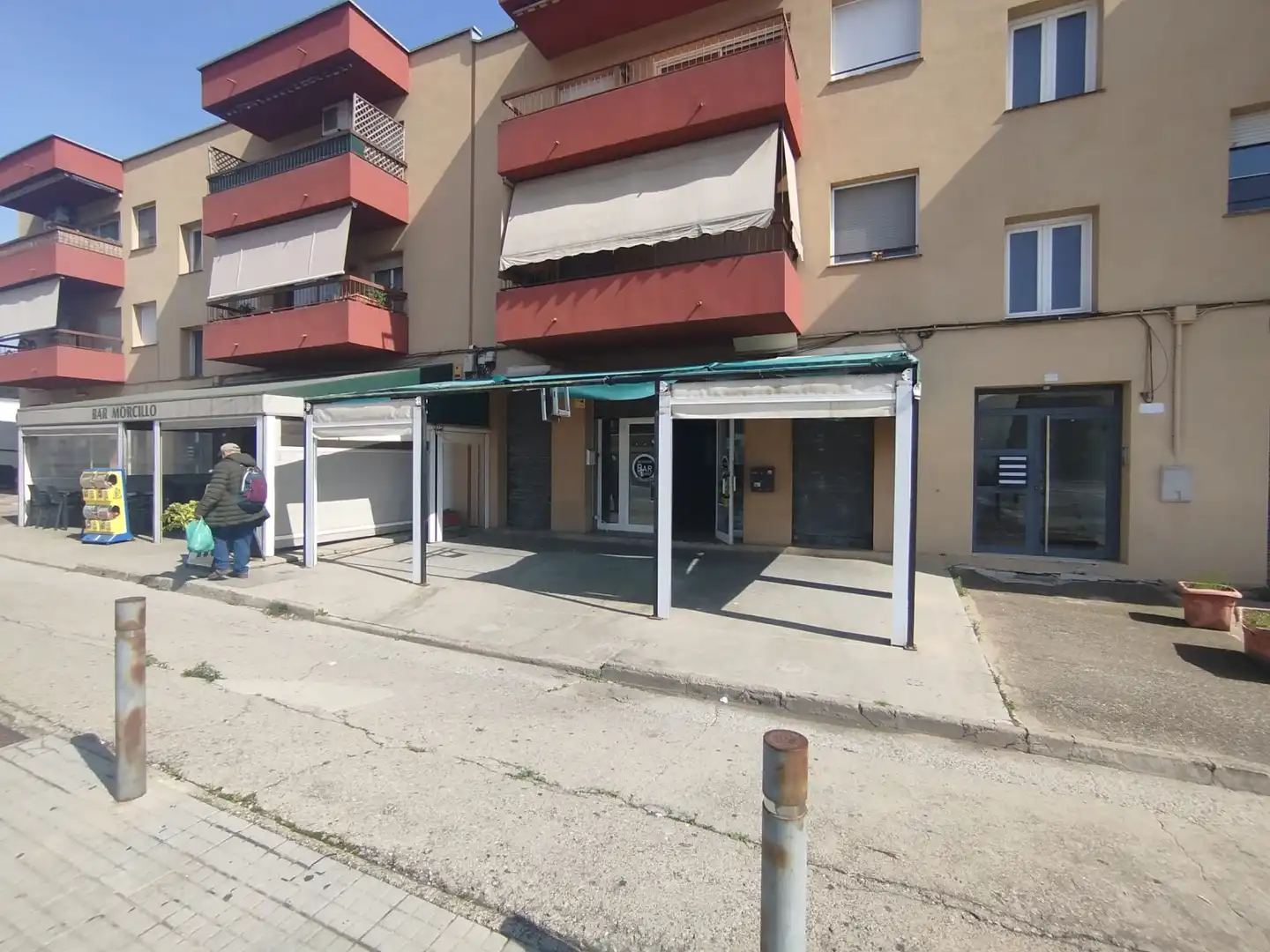 Local comercial de lloguer a CARRETERA DE BANYOLES, imagen 4