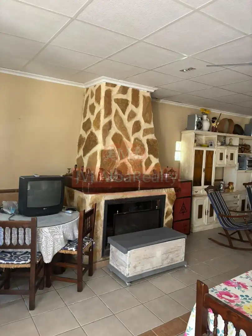 Wohnzimmer von Country house zum Verkauf in Albacete mit Schwimmbad
