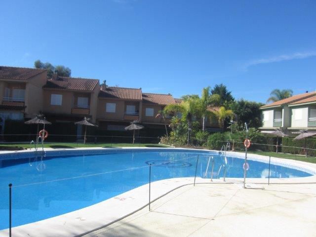 Piscina de Casa o xalet en venda en Islantilla amb Terrassa