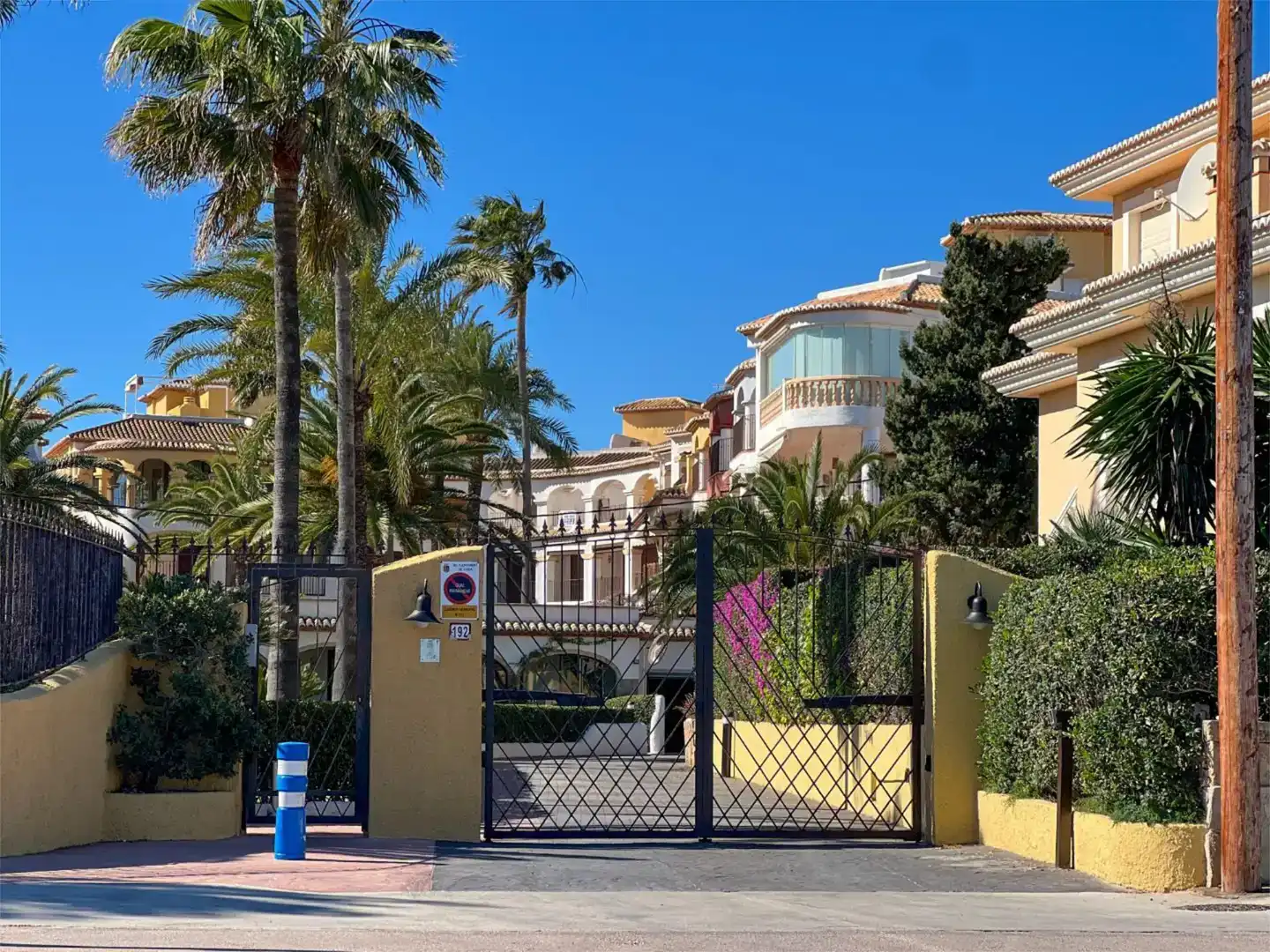Vista exterior de Piso en venta en Jávea / Xàbia con Aire acondicionado, Trastero y Piscina