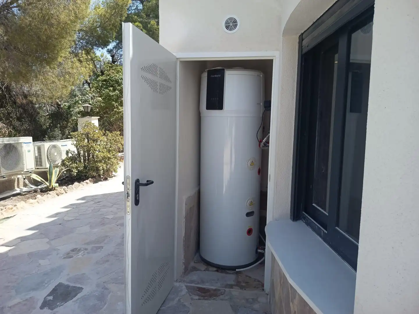 Casa o chalet en venta en L'Alfàs del Pi con Aire acondicionado, Jardín privado y Terraza