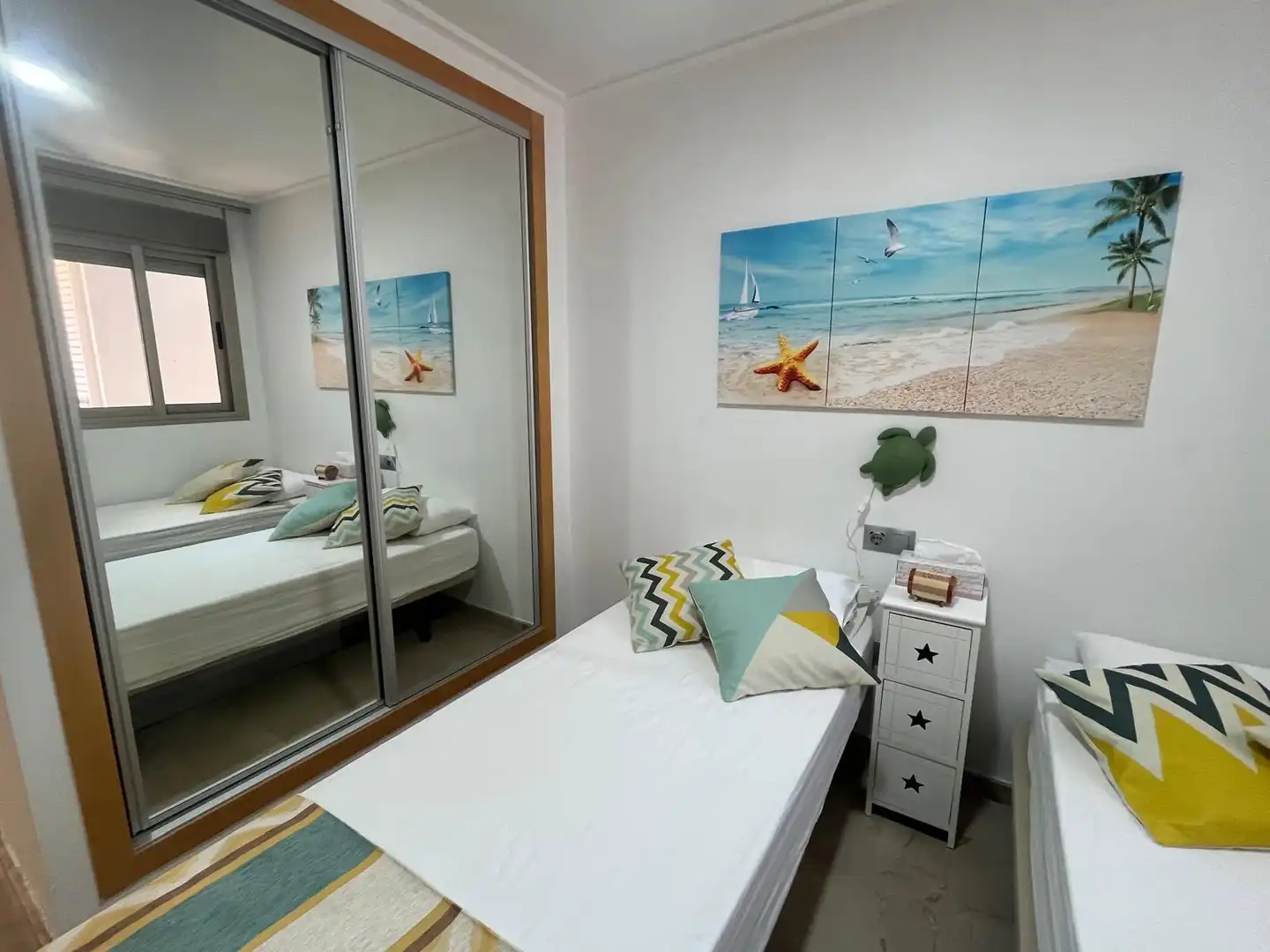 Schlafzimmer von Wohnungen zum Verkauf in Oropesa del Mar / Orpesa mit Klimaanlage, Terrasse und Abstellraum