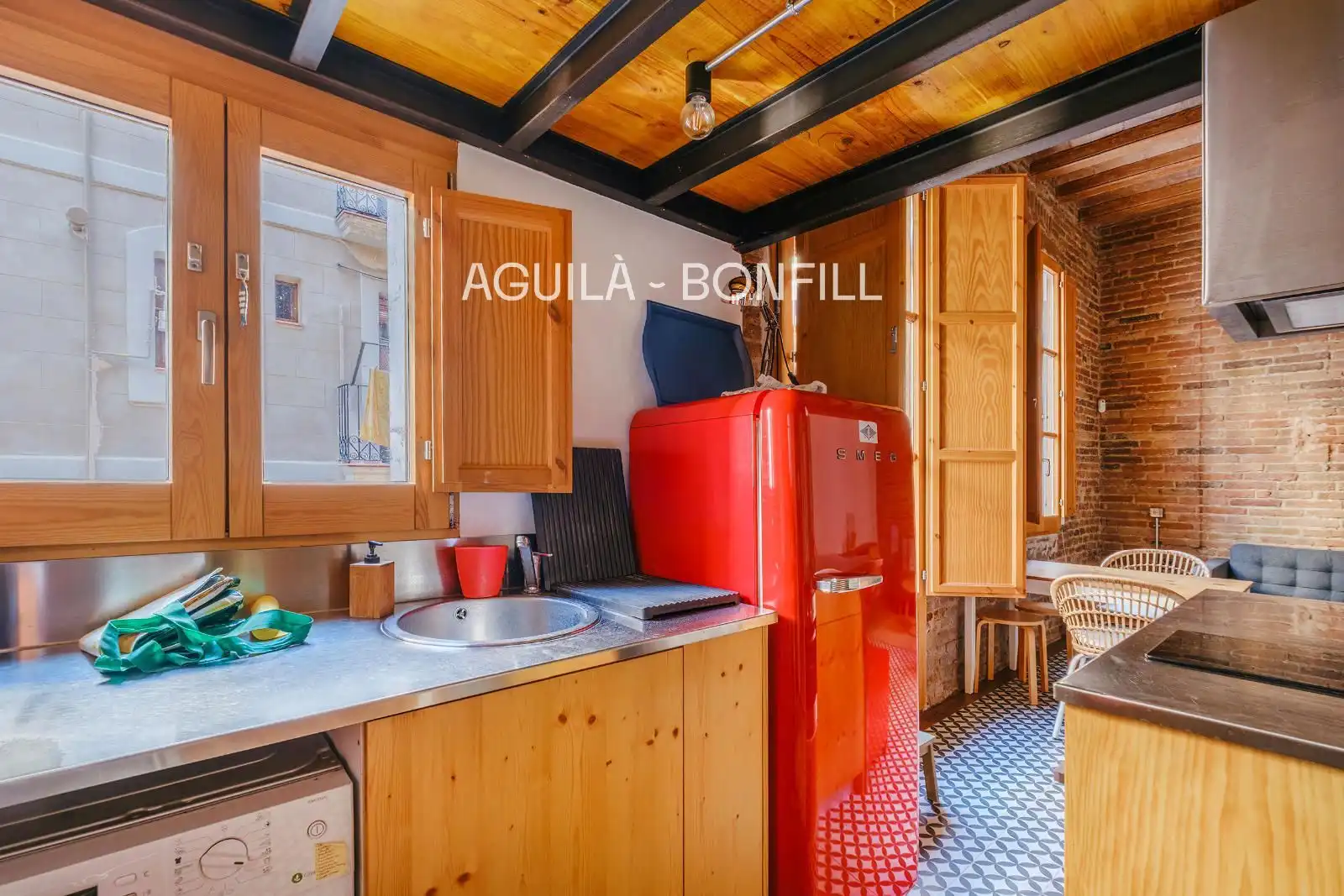 Kitchen of Flat for sale in Barcelona  with Terrace, Balcony and Alarm