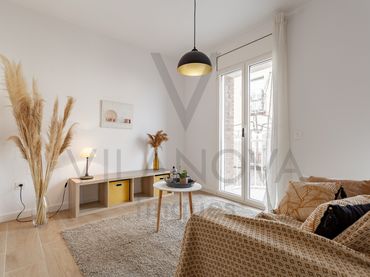 Neubau-Wohnung mit Balkon zum Verkauf in Passeig de l'Estació 5
